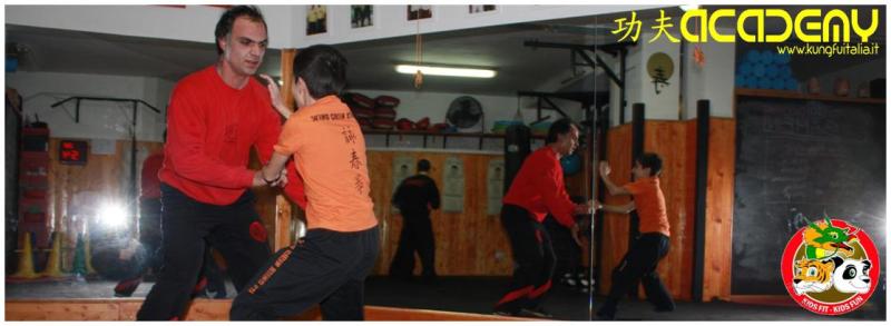 Kung Fu Academy Caserta di Sifu Mezzone Wing Chun Tjun, Ving Tsun Kung Fu Bambini difesa personale Accademia nazionale Italia scuola di taiji sanda chi kung www.kungfuitalia.i (2)